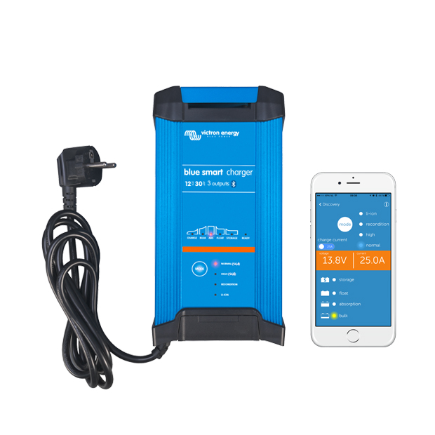 Blue Smart IP22 Charger 12/30 (3)